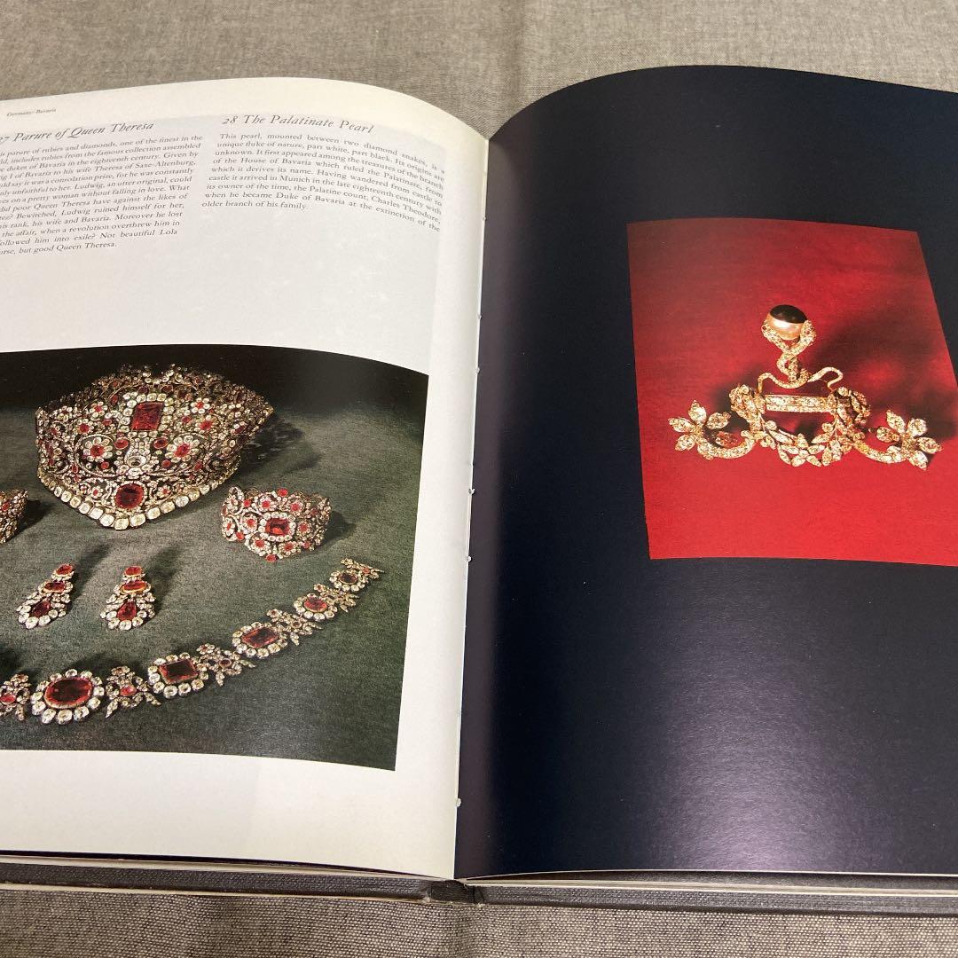 crownジュエル　洋書　写真集