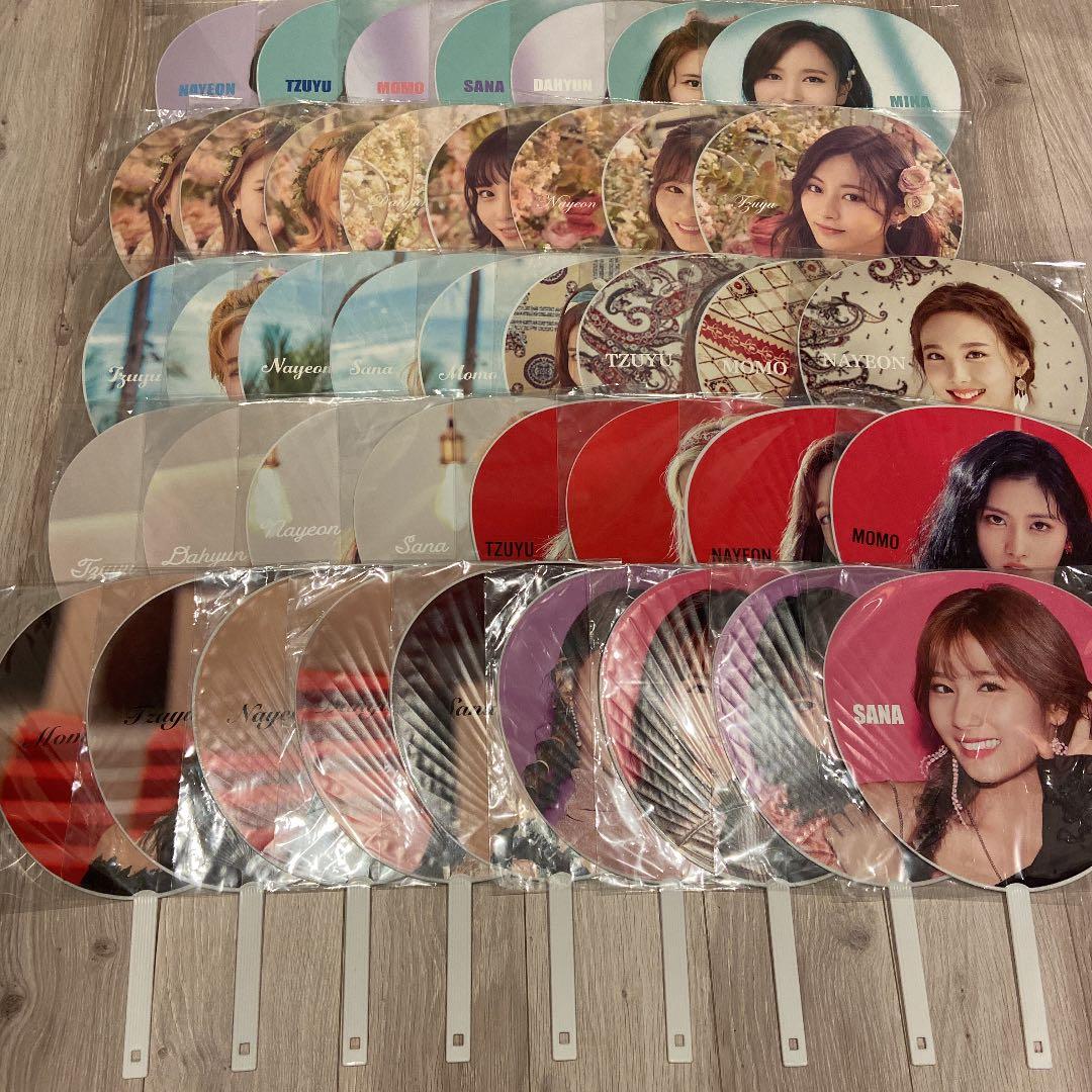 TWICE グッズまとめ売り