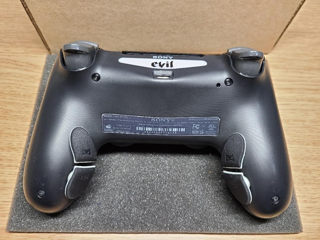 スティック交換可能  Evil controller エビル コントローラー