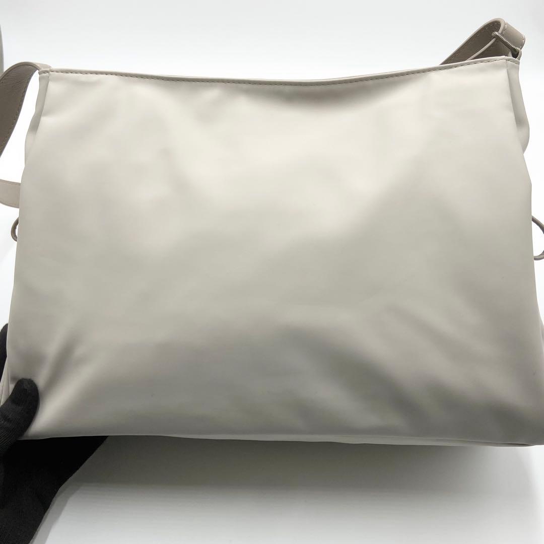 マザーハウス　ブラインドサッカー　2ウェイ　ショルダーバッグ　グレージュ