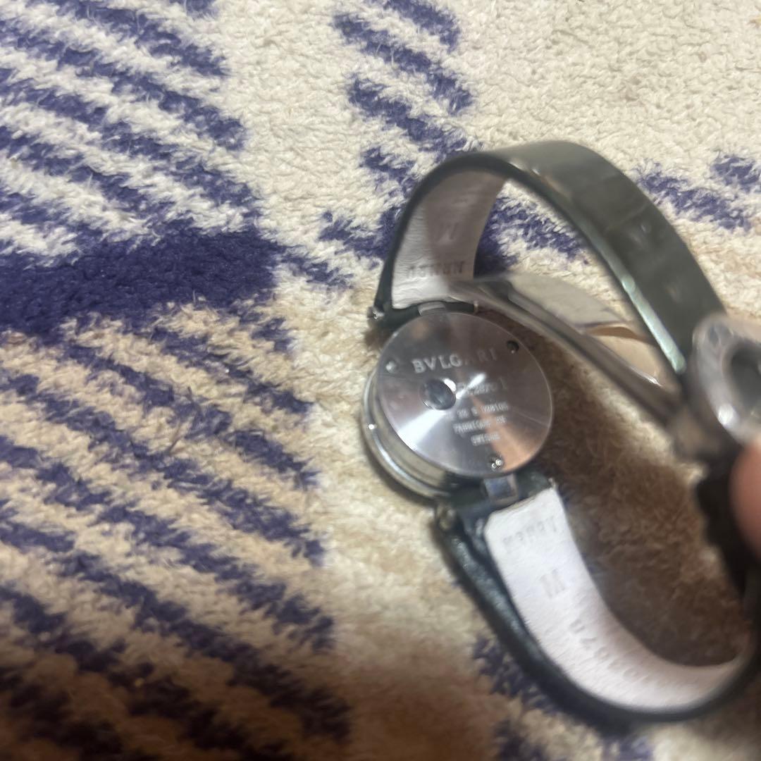 ア*ス様 ブルガリビーゼロワンクォーツ腕時計 黒レザーバンド ジャンク品不動品