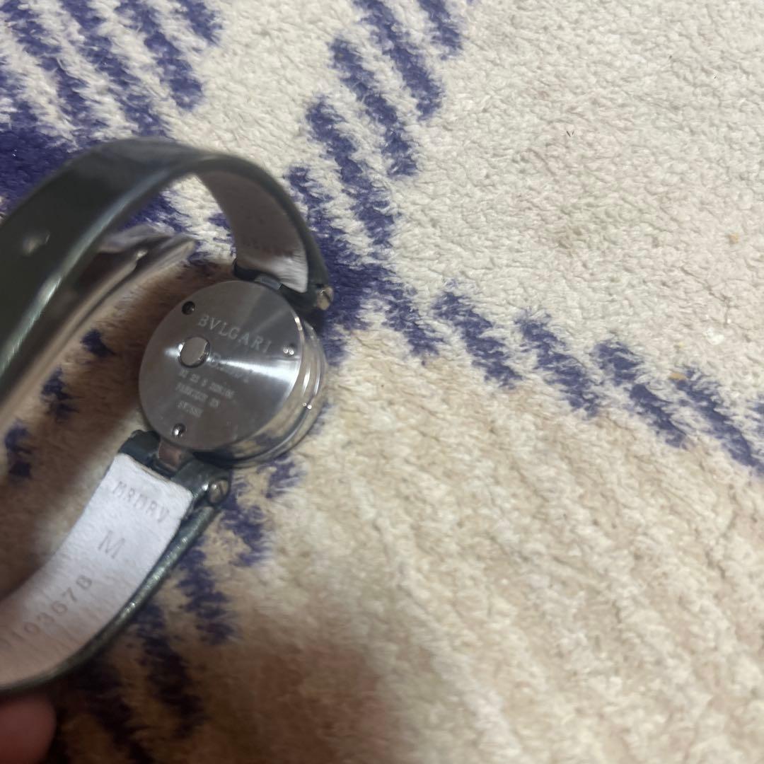 ア*ス様 ブルガリビーゼロワンクォーツ腕時計 黒レザーバンド ジャンク品不動品