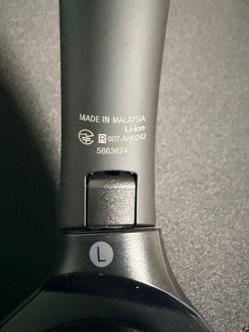 WH-1000XM4 ブラック LDAC, ノイズキャンセリング 30時間再生