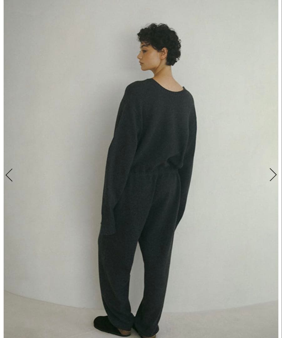 11月まで⚠︎ETRE TOKYO Vネックニットオールインワン ダークグレー