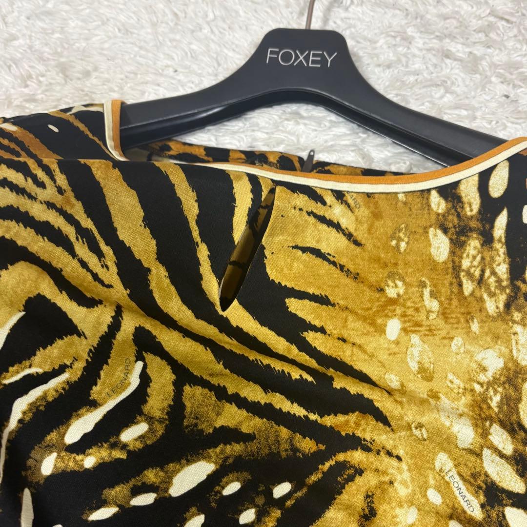 美品✨レオナール チュニック　ロングカットソー　長袖　カンカン素材　総柄