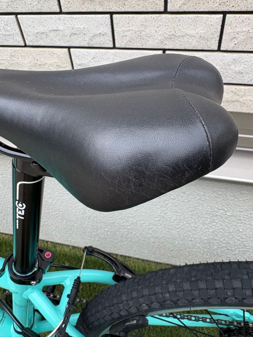 Bianchi ビアンキ　ジュニア用マウンテンバイク　チェレステ　24インチ