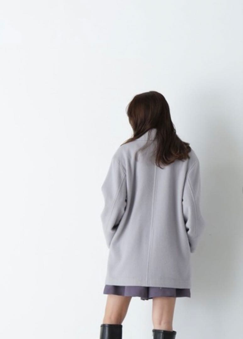 NATURAL BEAUTY BASIC ダブルブレストフォルムミドルコート