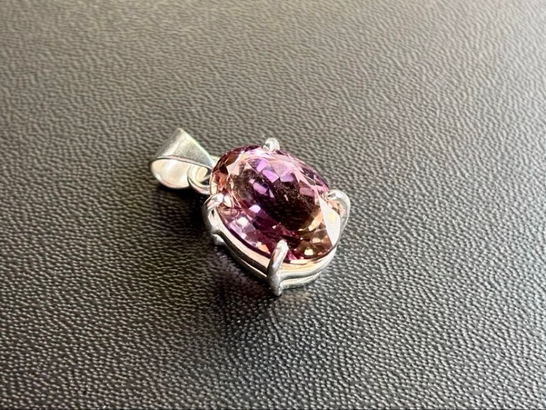 A-m　愛と光のクリスタル　幻のプレミアムナチュラルバイカラーアメトリン