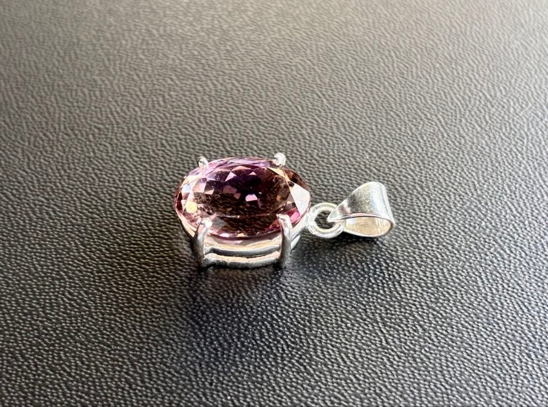 A-m　愛と光のクリスタル　幻のプレミアムナチュラルバイカラーアメトリン