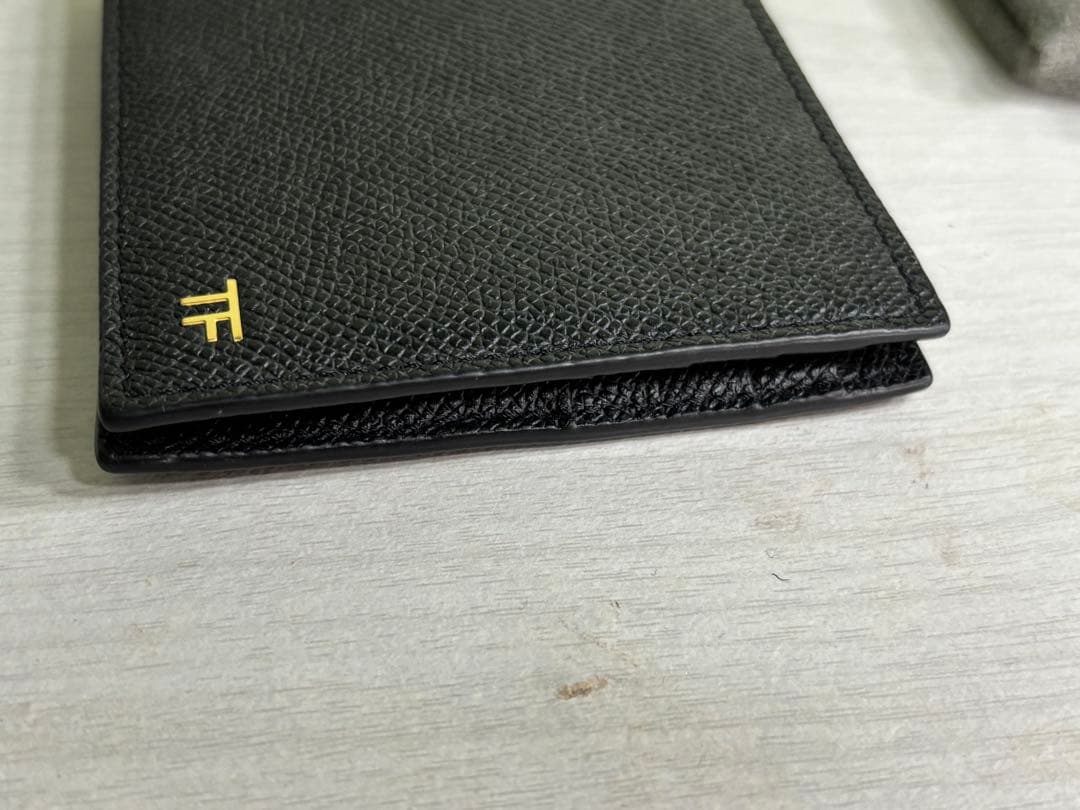 【極美品】TOM FORD トムフォード マネークリップ 二つ折り財布　ブラック