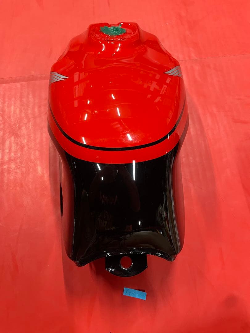 HONDA CBR400Fバイクタンク 赤黒