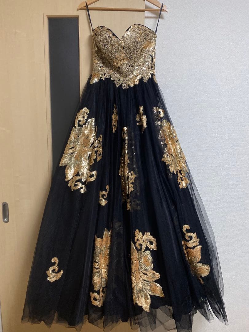 ジャンマクレーン　ブラック×ゴールド　パーティードレス