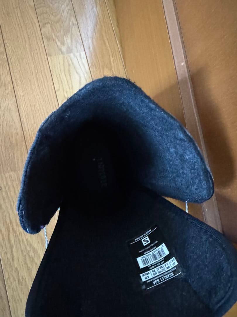 女性用スノーボードブーツ パープル　salomon 24.5センチ美品