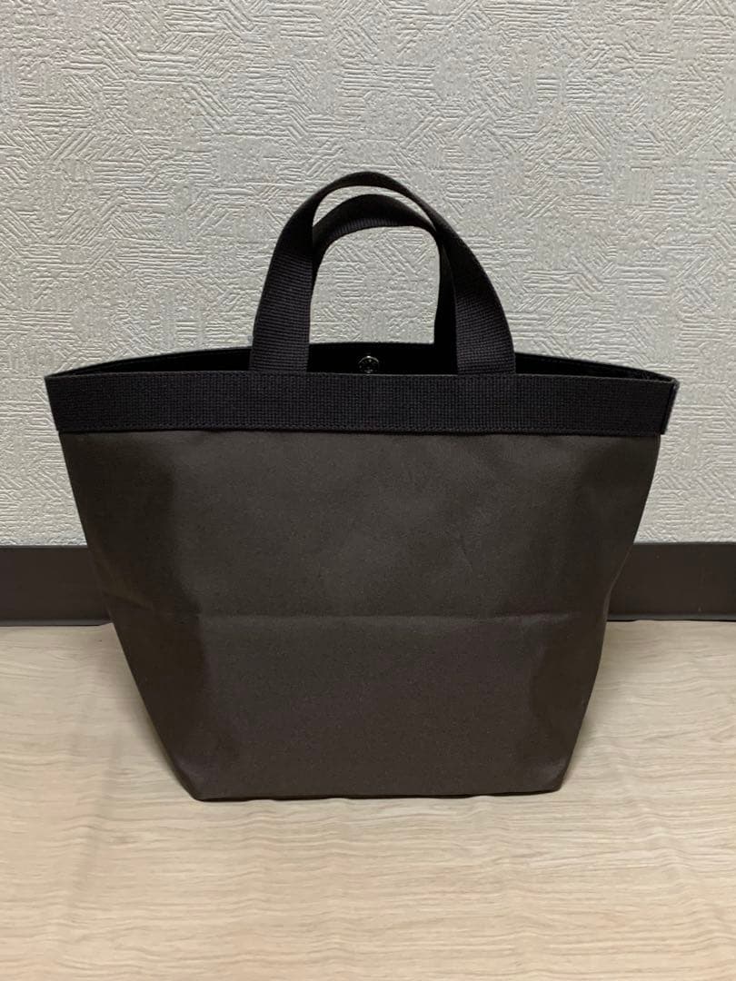 蓮*様 エルベシャプリエ 707c ノワール人気色モカ　舟形 トートバッグ M