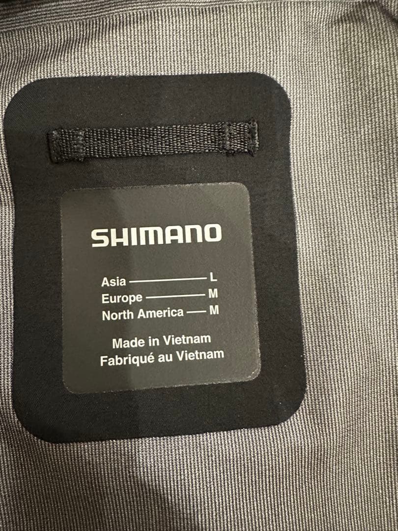 シマノ　ネクサス　ゴアテックス レインスーツ　RA-101X 定価70000円