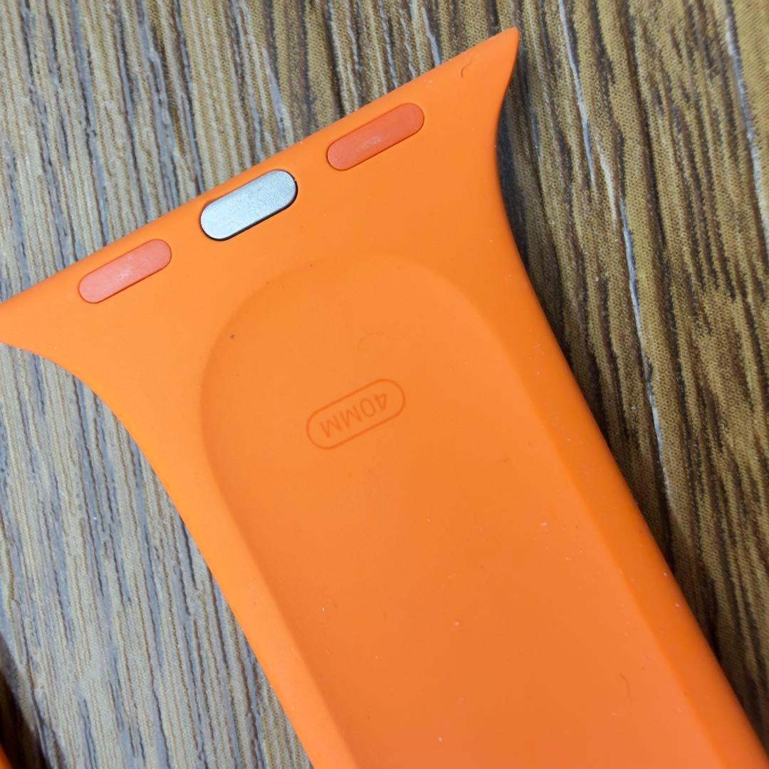 2987 ほぼ未使用　Apple Watch エルメス　オレンジラバー　スポーツ