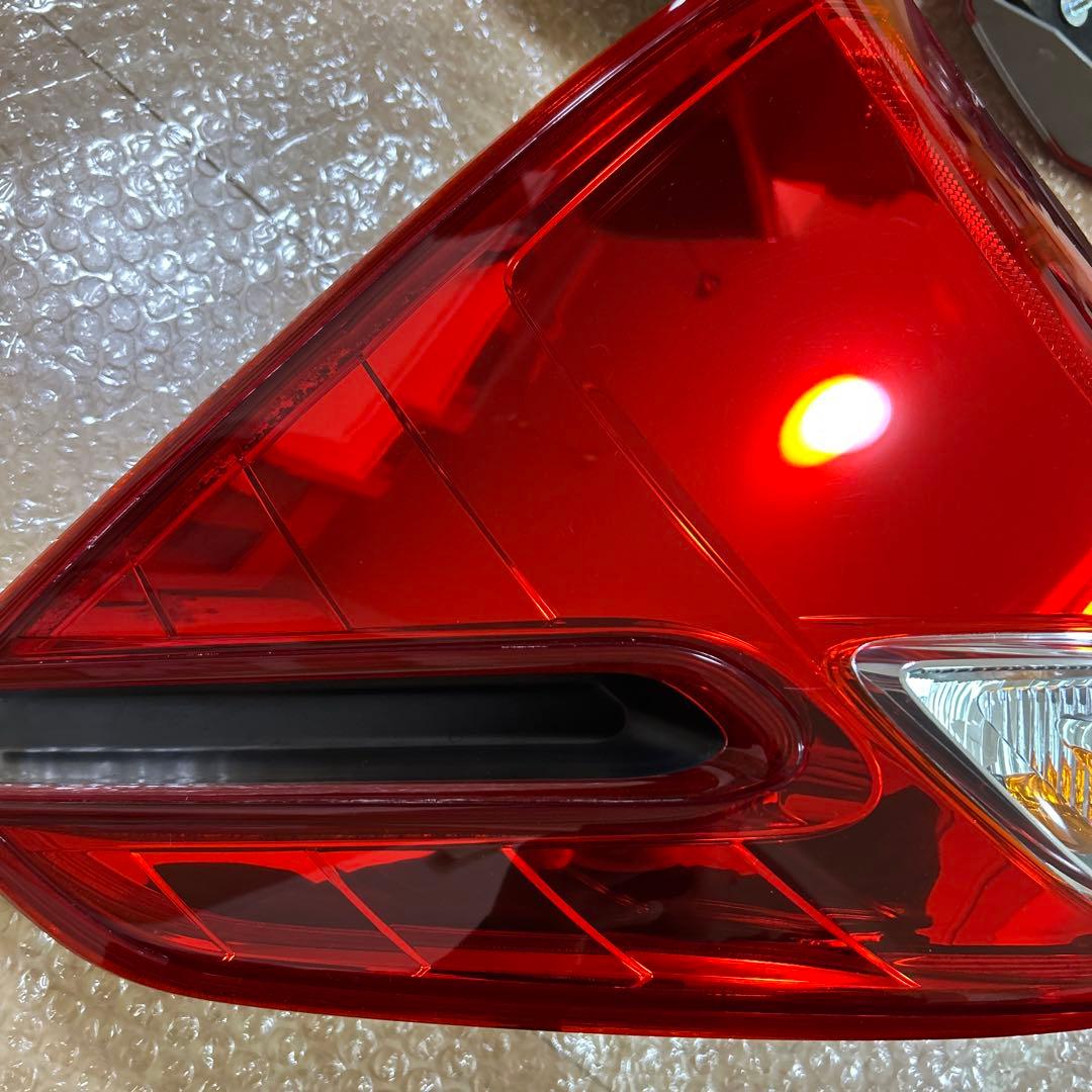 ホンダフリードGB5〜GB8 ハイブリッドテールランプ 内側を光らせる配線付