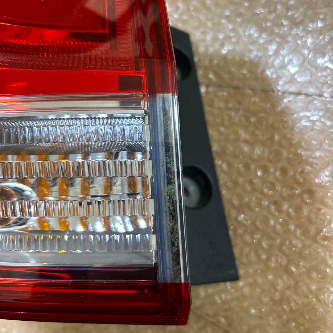 ホンダフリードGB5〜GB8 ハイブリッドテールランプ 内側を光らせる配線付