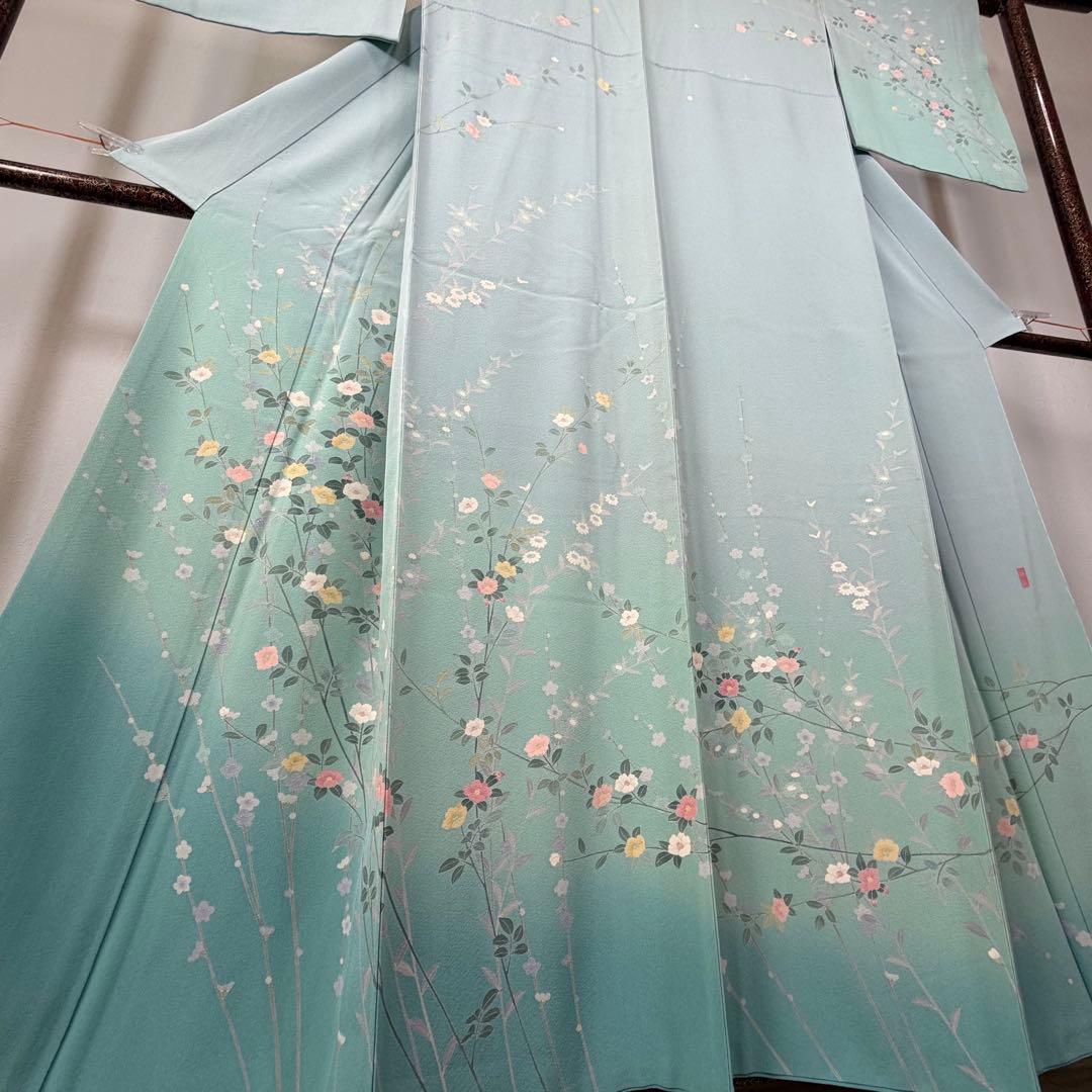 超美品　正絹　訪問着　着物　160　水色　作家物　峰山和生　手書き友禅　紋無し