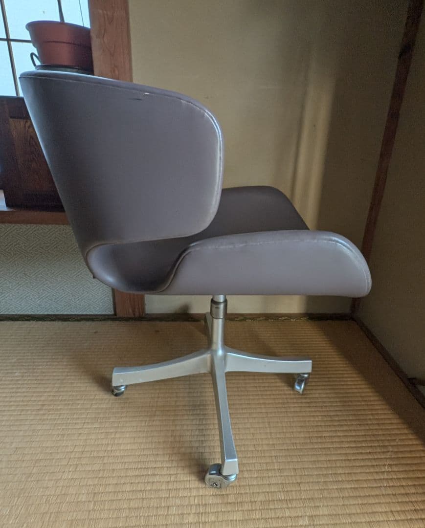天童木工★剣持勇キャスター付きカブトチェアKABUTO chair ブラウン