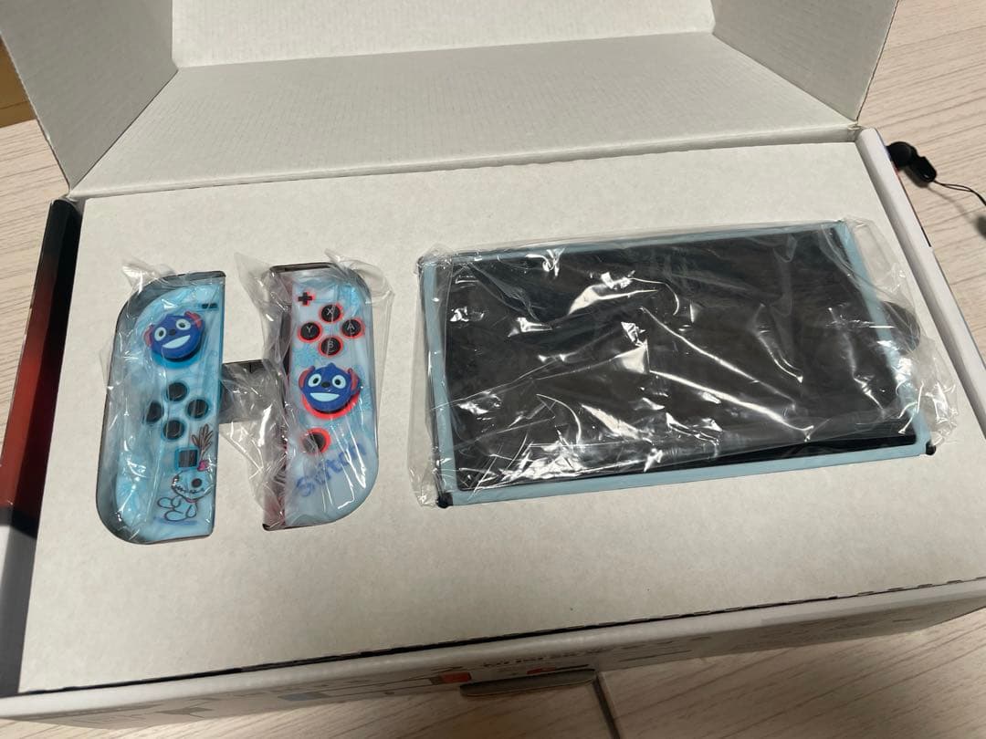 Nintendo Switch本体セット　(SDカード付き)