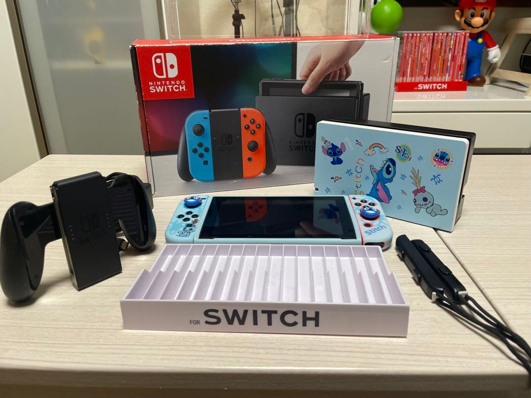 Nintendo Switch本体セット　(SDカード付き)