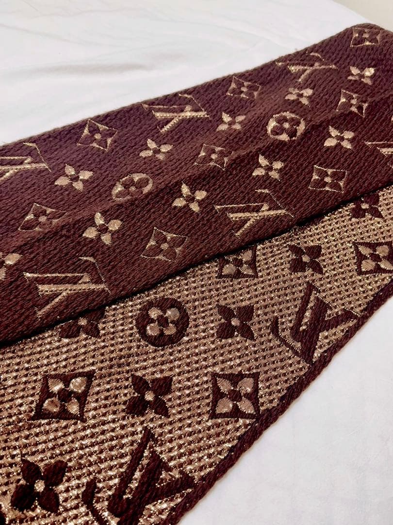 Louis Vuitton モノグラム マフラー ブラウン ゴールド 箱付正規品