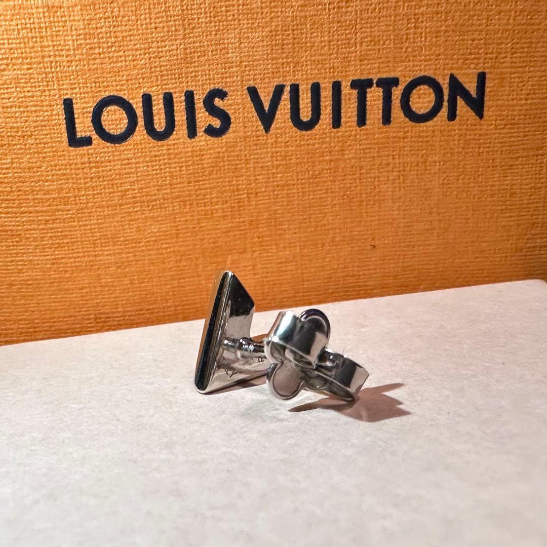 【LOUIS VUITTON】エセンシャルV（片耳）