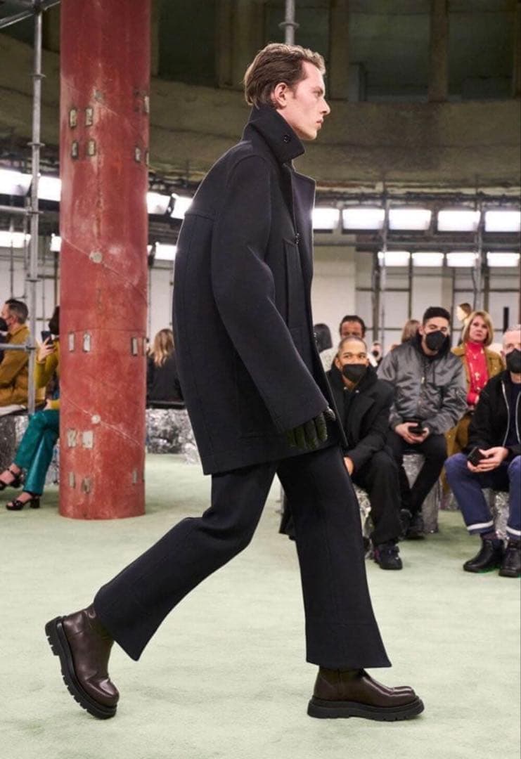 ひ*げ様 BOTTEGA VENETA 22AW ストラウトストレッチカーブロン