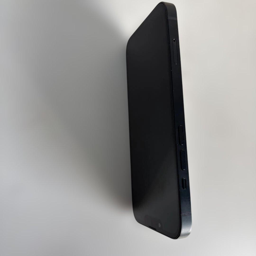 iPhone ブラック 本体 充電ケーブル付き