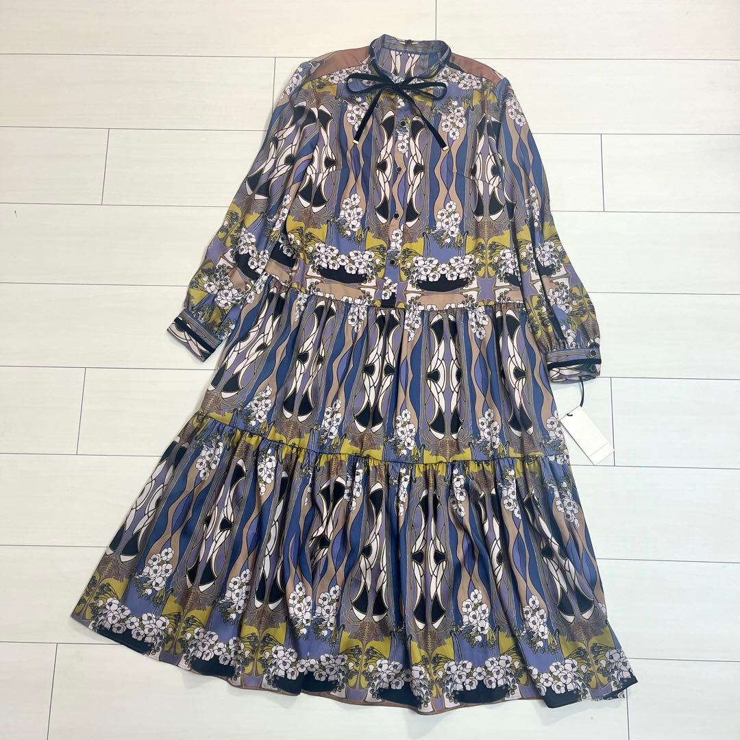 美品 グレースコンチネンタル　ヌーボープリントティアードワンピース