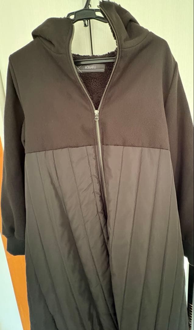 オシャレウォーカー　kOhAKU『異素材切替キルティングコート』サイズ2