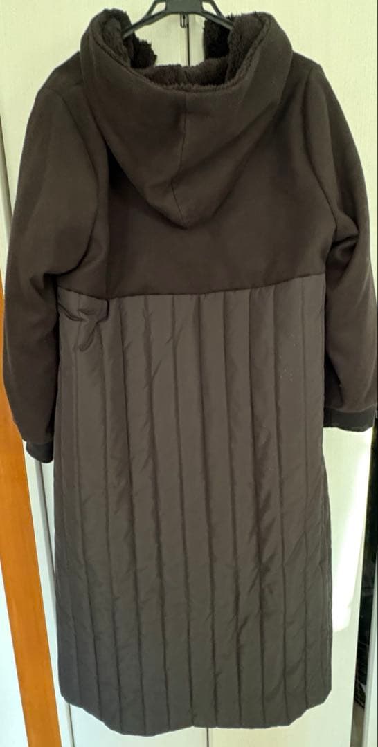 オシャレウォーカー　kOhAKU『異素材切替キルティングコート』サイズ2