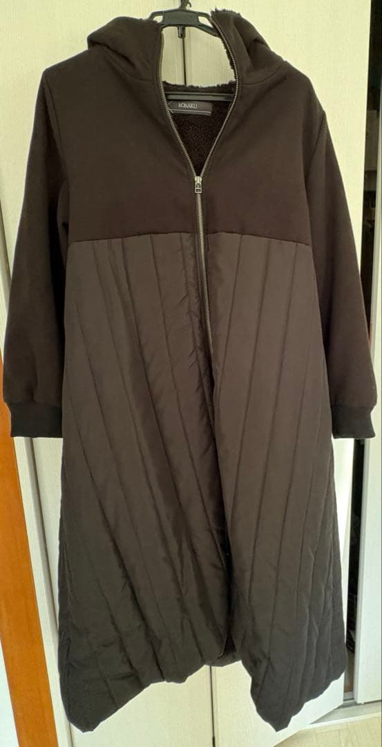 オシャレウォーカー　kOhAKU『異素材切替キルティングコート』サイズ2