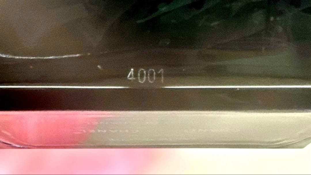 モテ香水人気NO1 ジョニーデップモデル