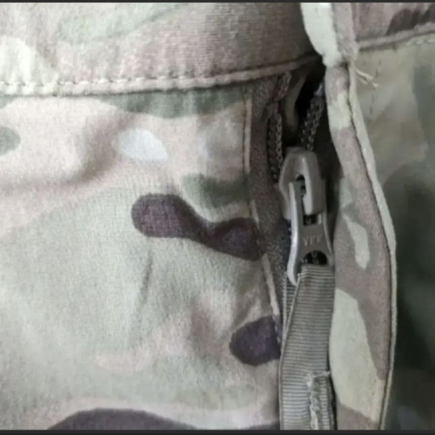 米軍　ECWCS GEN3 LEVEL5 ソフトシェルパンツ