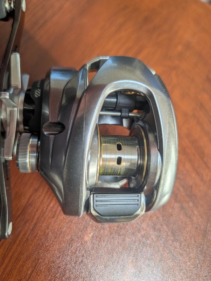 シマノ 25スティーレ 101XG ベイトリール