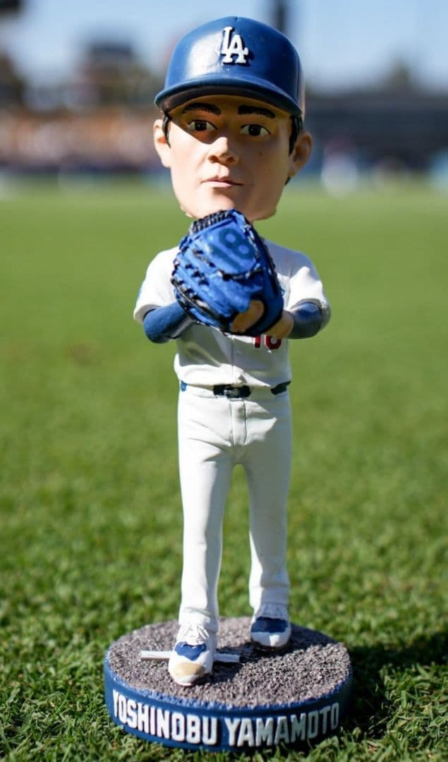 K*e様 山本由伸 ボブルヘッド ドジャース 7月2日 限定配布 大谷