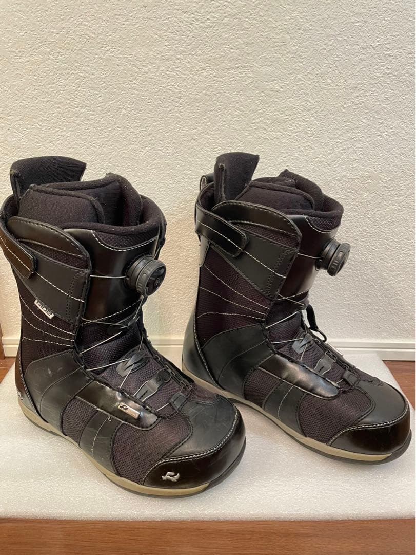 スノーボード板（ビィンディング付き）・ブーツ・ボードケース3点セット