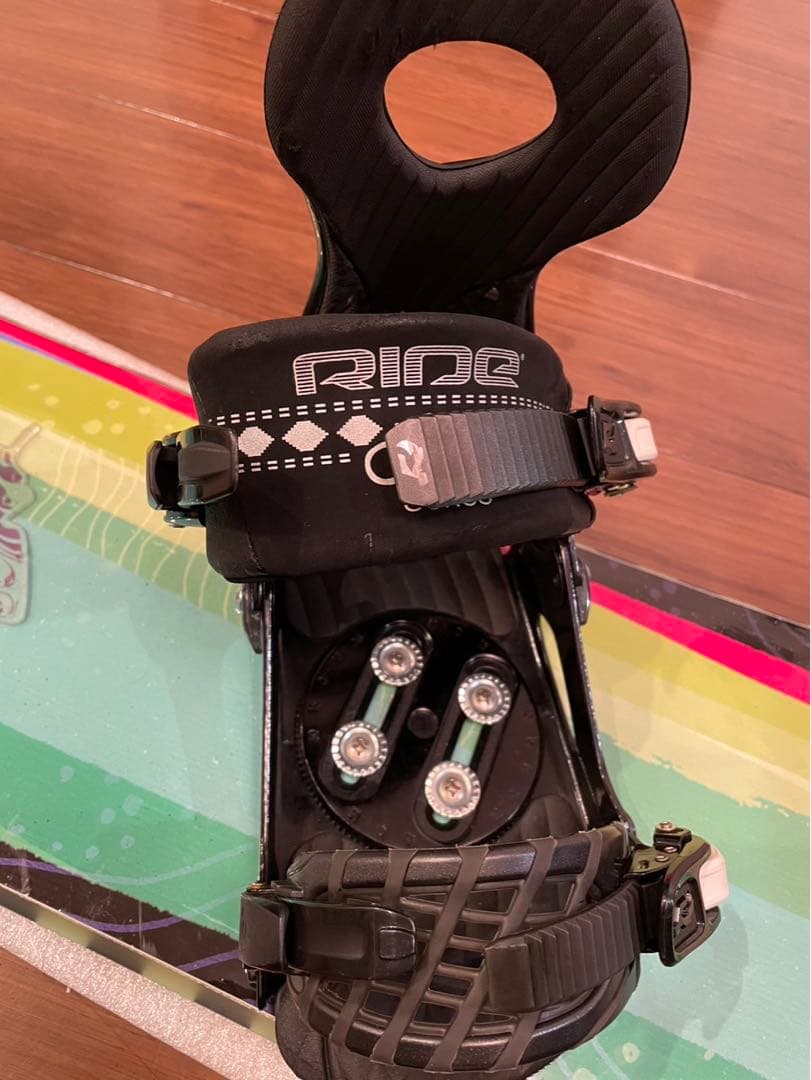 スノーボード板（ビィンディング付き）・ブーツ・ボードケース3点セット