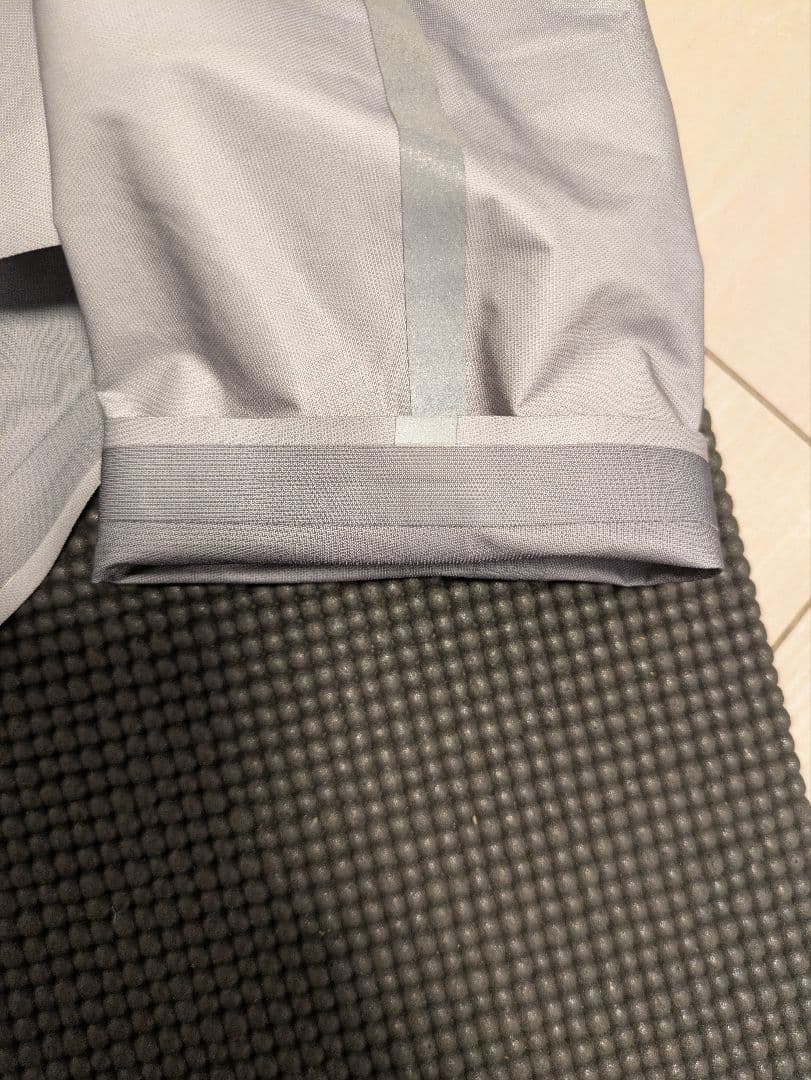 CASTELLI　TEMPESTA LITE JACKETサイズM