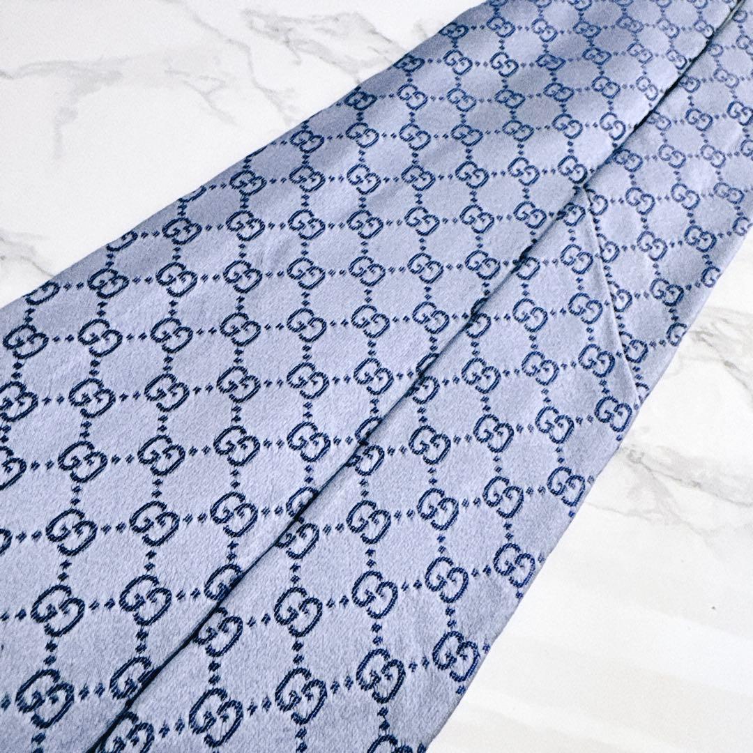♡高人気柄♡Gucciグッチネクタイ ライトブルー系シェリーライン