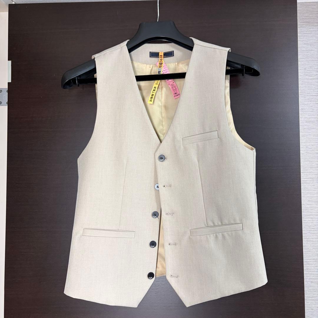 ドレスプロダクション　Dress production　タキシード　ベージュ