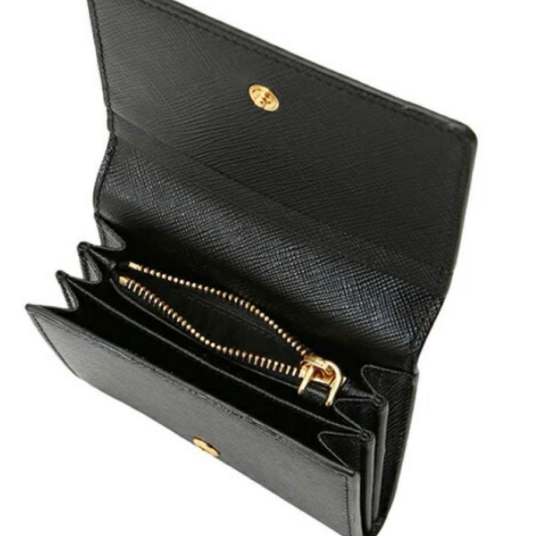 プラダ PRADA 二つ折り財布カード入れ