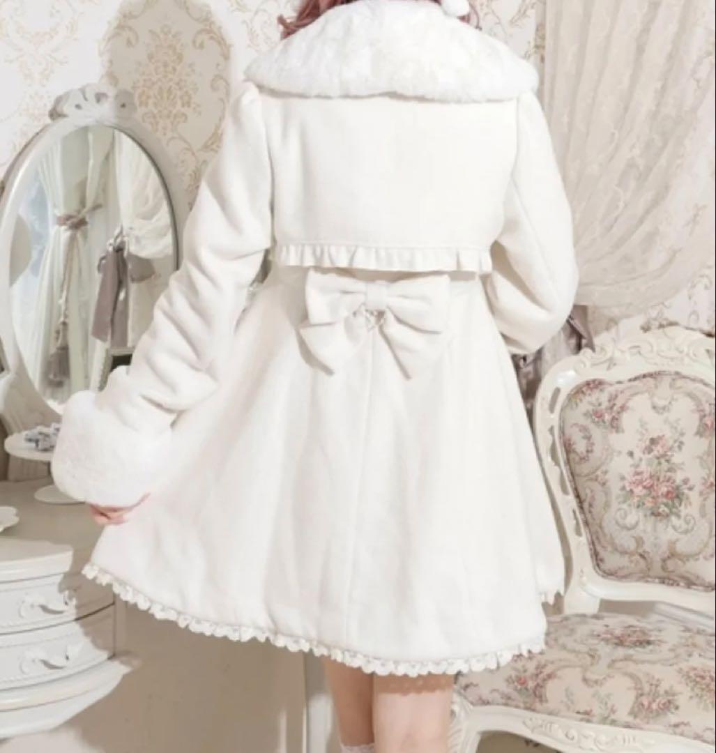 【新品未使用】NOEMIE ファー付きコートお嬢さんワッフルフレアコート