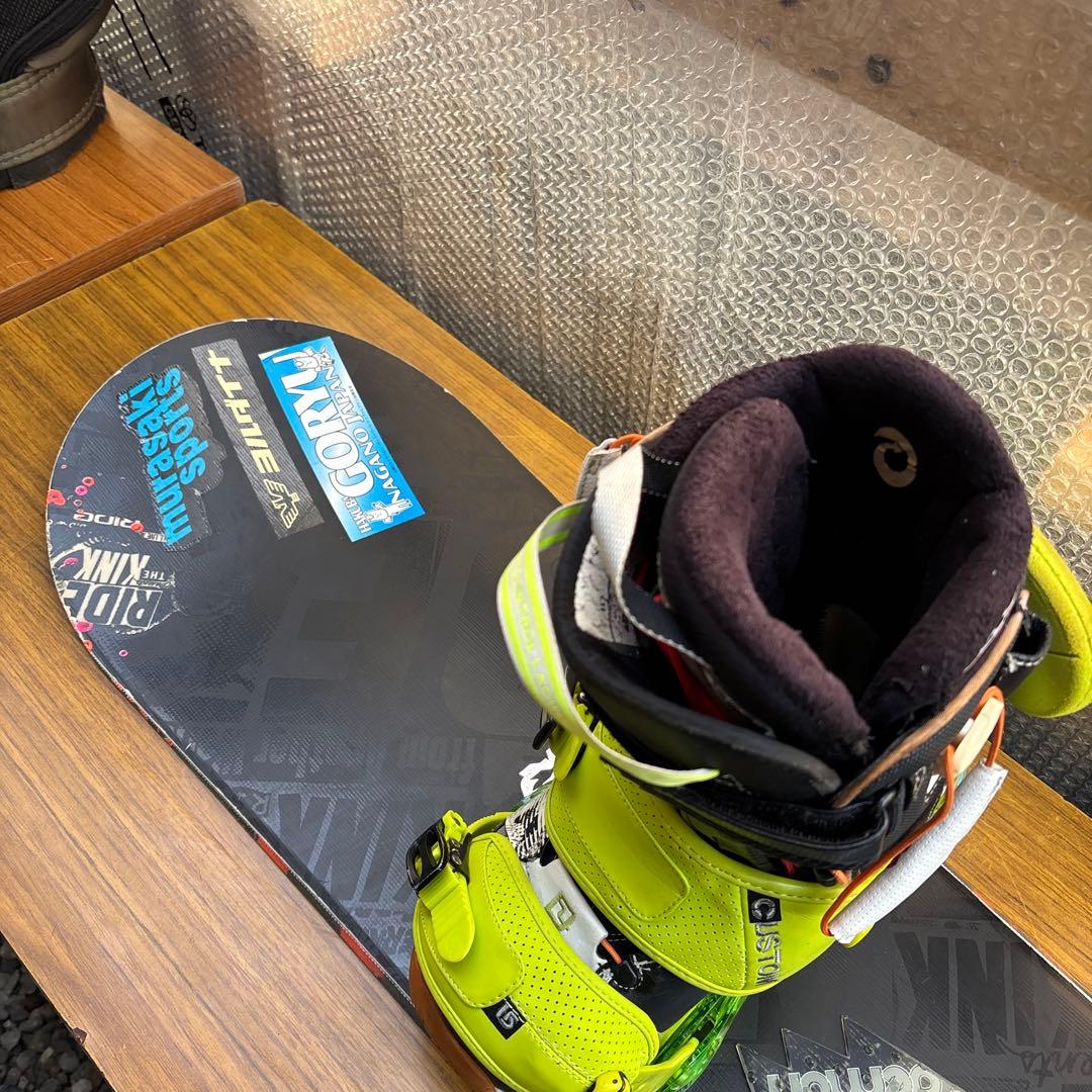 CORYUスノーボードブーツ グリーン