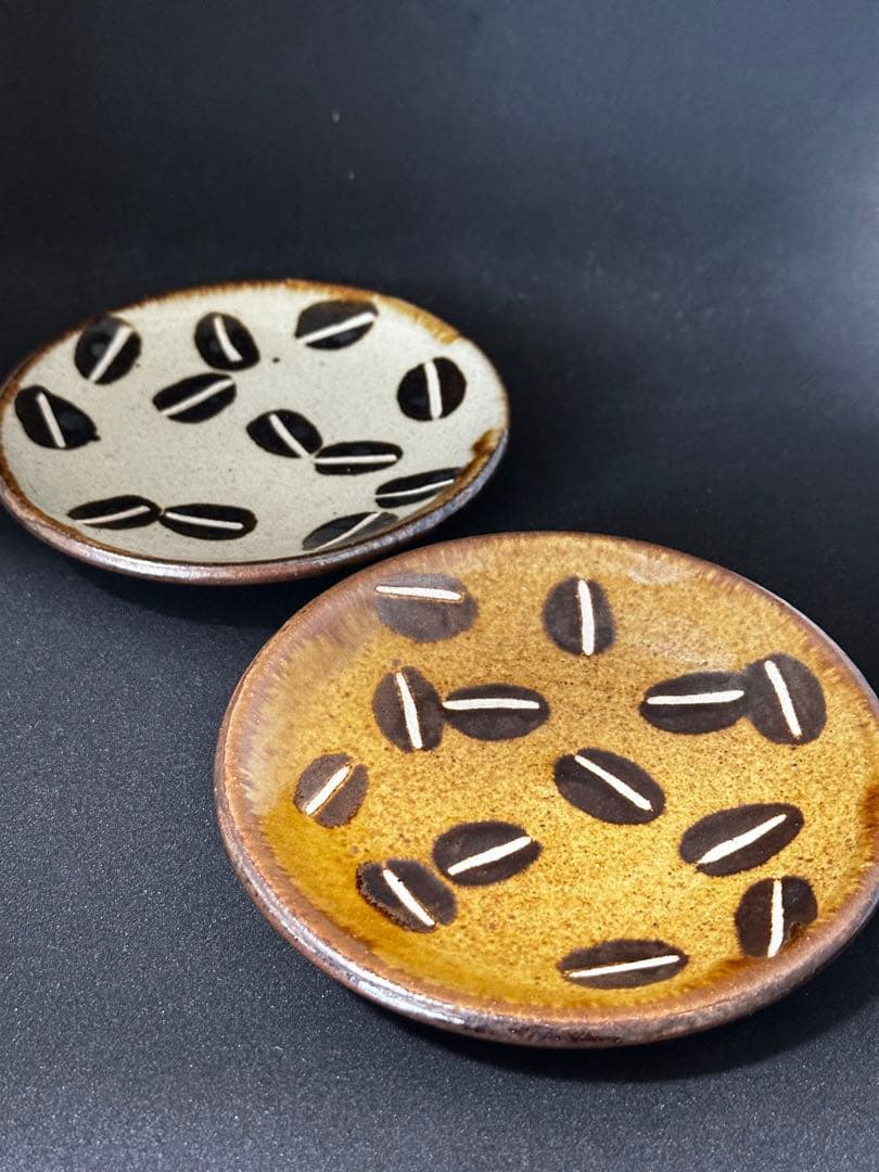 やちむん十鶴　お皿２枚