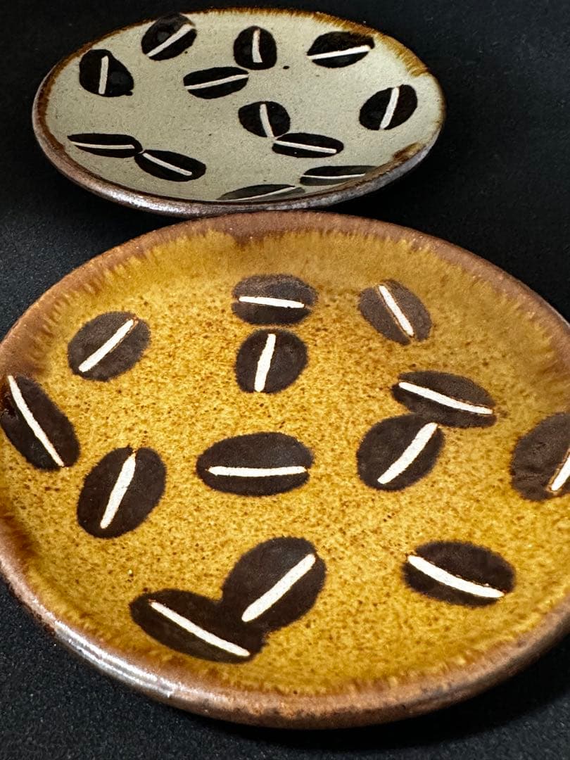 やちむん十鶴　お皿２枚