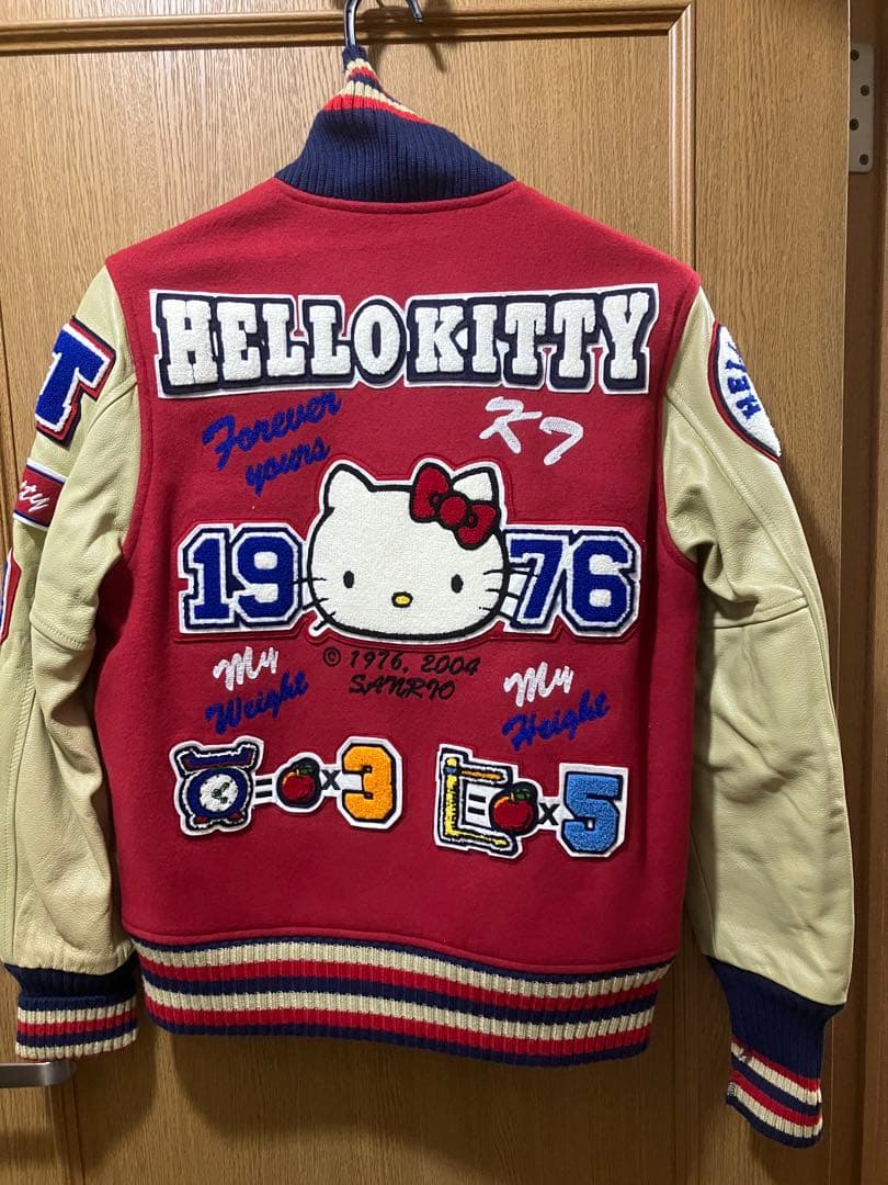 日*9様 サンリオ30周年記念限定Hello Kitty スタジャン