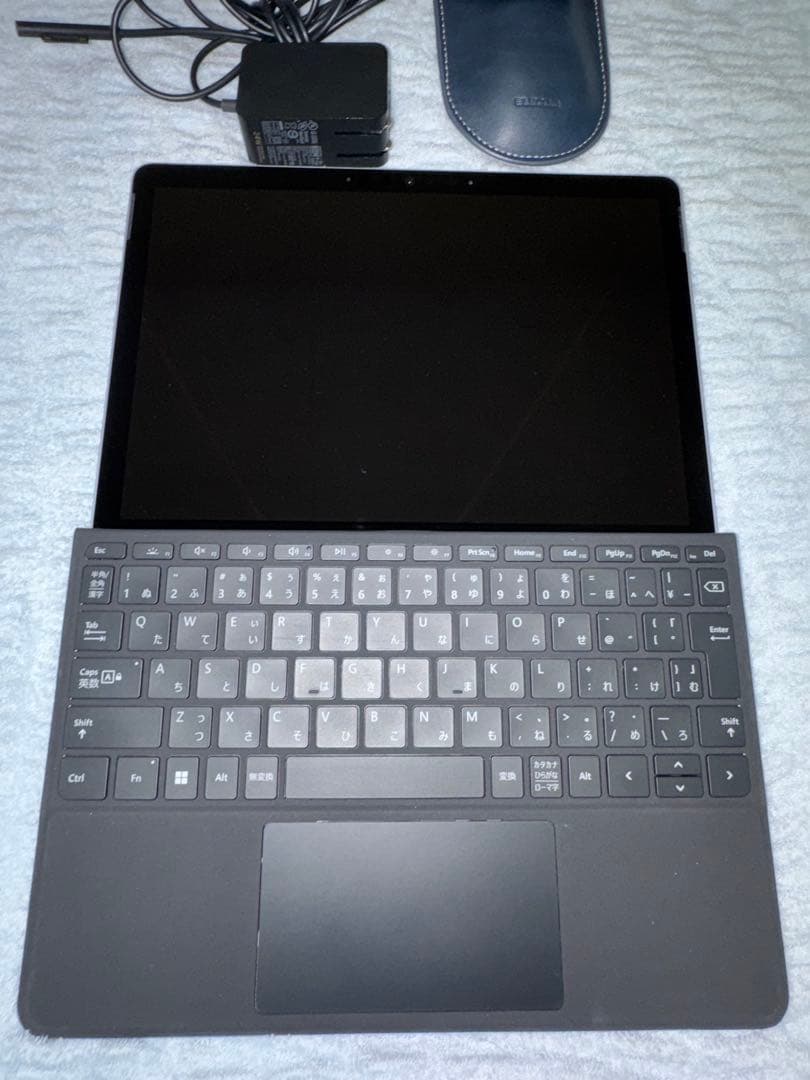 Microsoft Surface Go 64GB 純正キーボード・充電器付